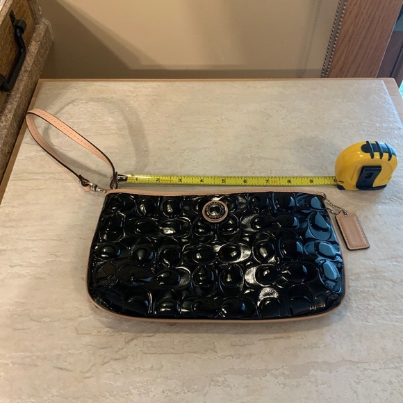 Coach Patent Leather Zipper Clutch/ Wristlet - Picture 1 of 9